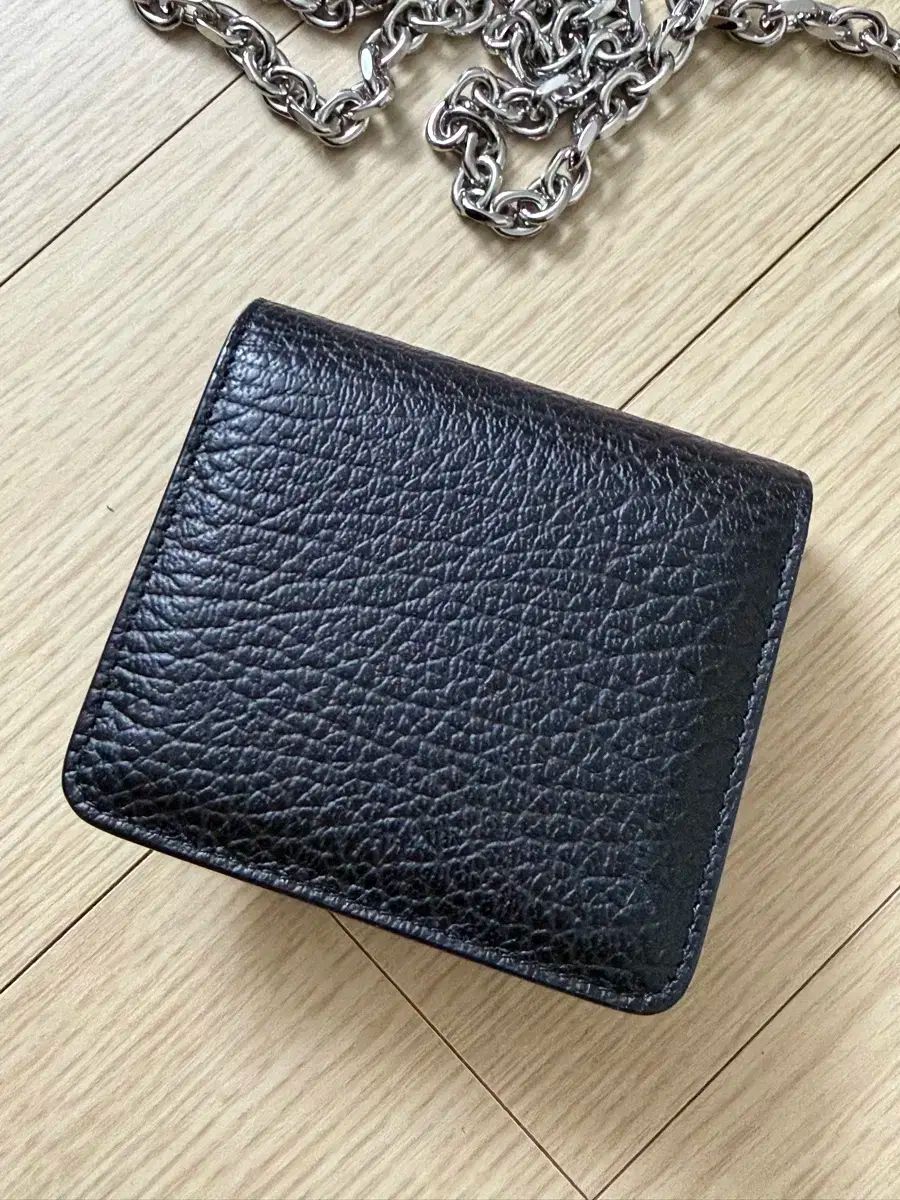 メゾンマルジェラ