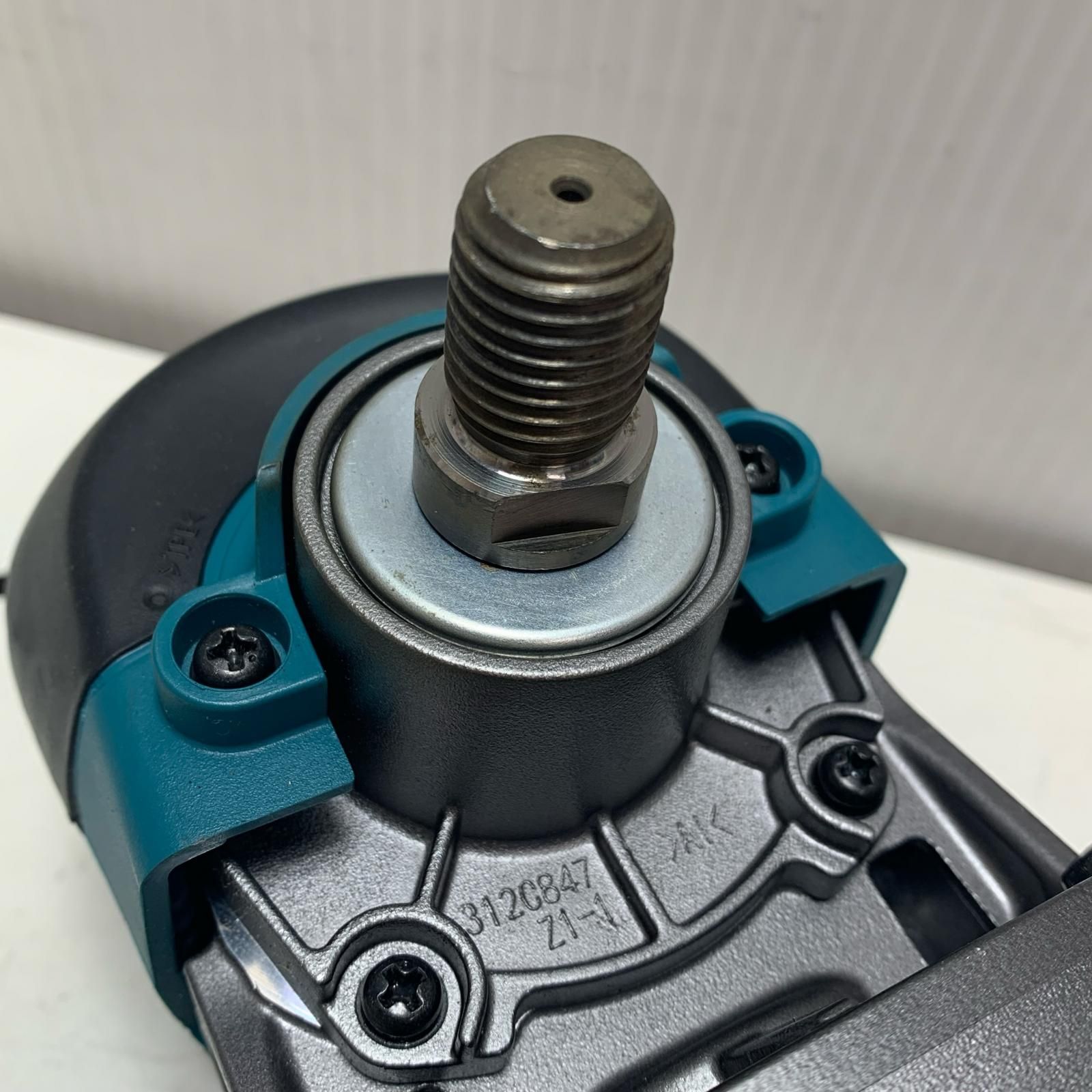  MAKITA マキタ 180 mm 充電式ポリッシャ ポリッシャー 研磨機