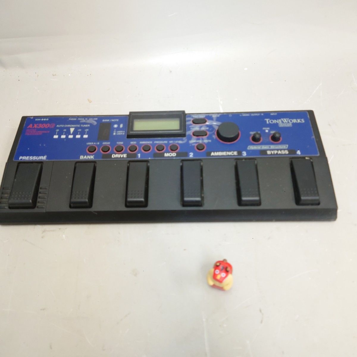 Korg AX 300 G 動作品 本体のみ ギターマルチエフェクター コルグ ToneWorks モデリングエフェクト z 2365