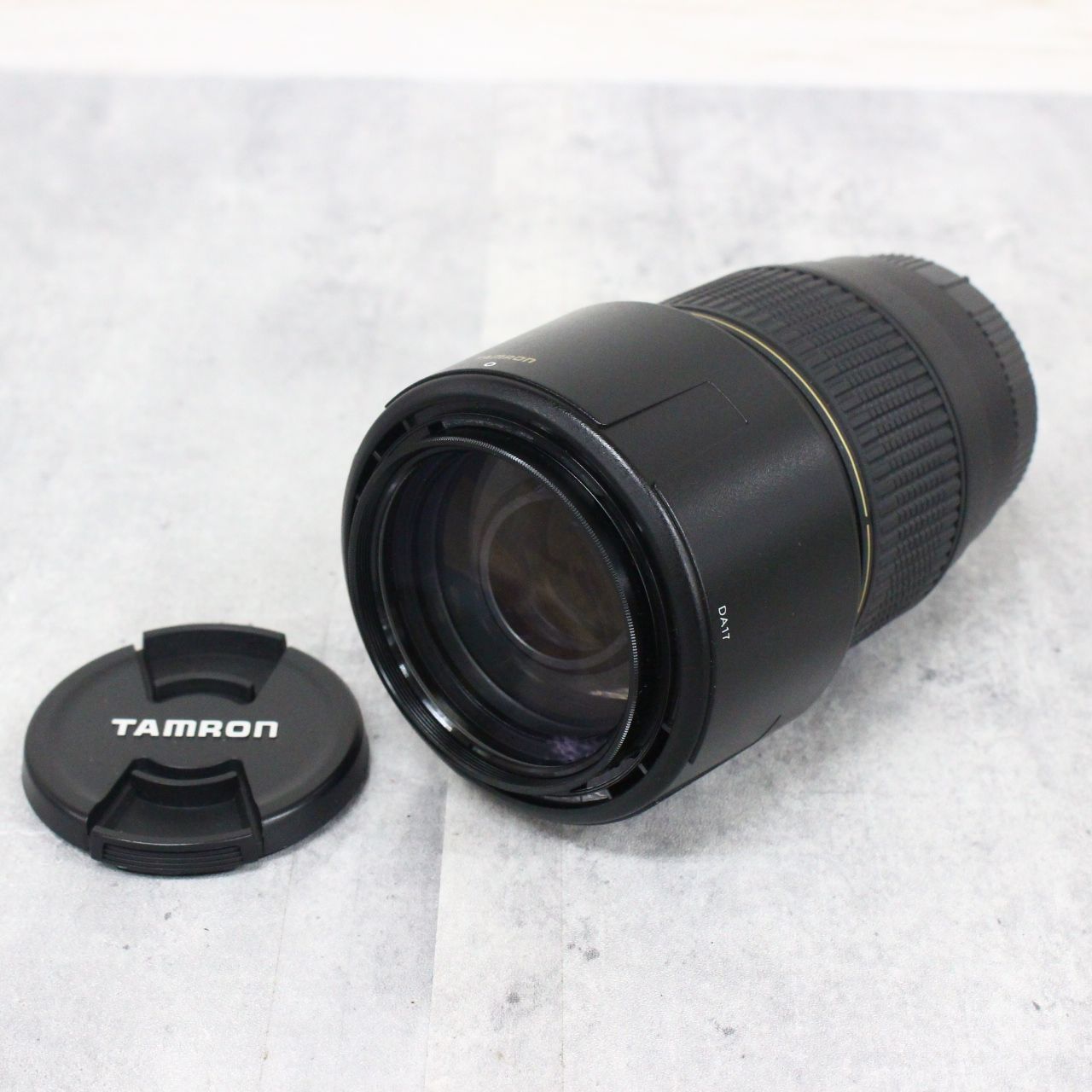 行董 カメラレンズ TAMRON 70-300mm F4-5.6 ASS0954