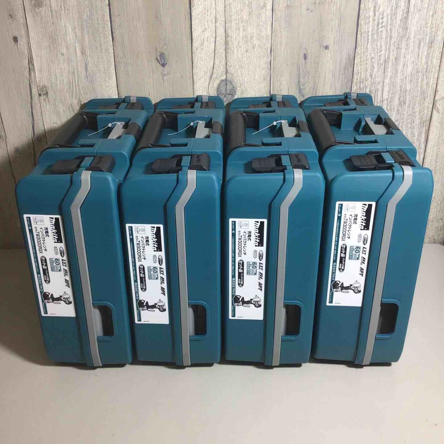 マキタ makita コードレス インパクトレンチ TW300DRGX 4台 バッテリー-充電器付 フルセット 純正 充電式 18V 戸田店