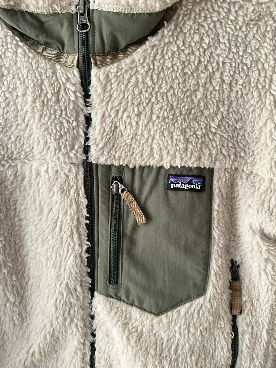 patagonia キッズ レトロ ジャケット L サイズ