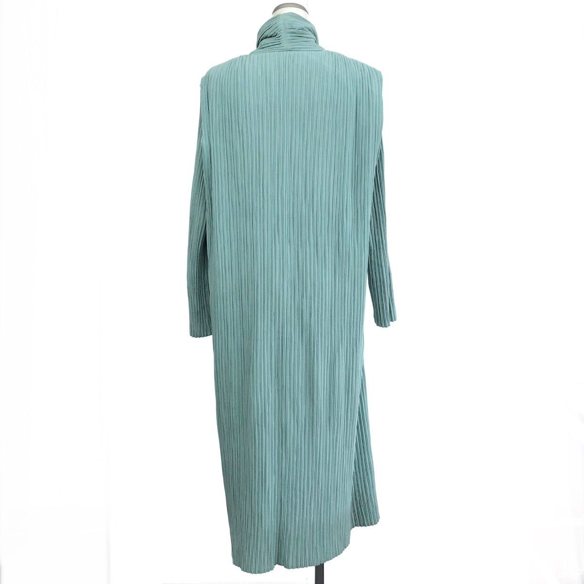 ISSEYMIYAKE イッセイミヤケ ファーコート（プリーツ加工） プリーツプリーズ 09AW ファー付きグラフィックプリントプリーツコート