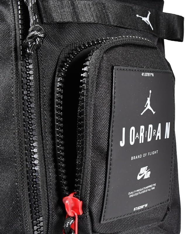 Jordanのクロスボディバッグ。