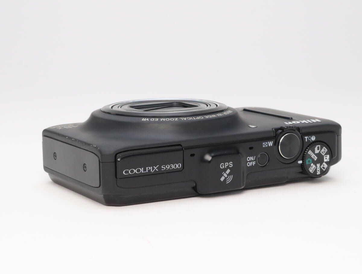 COOLPIX S9300