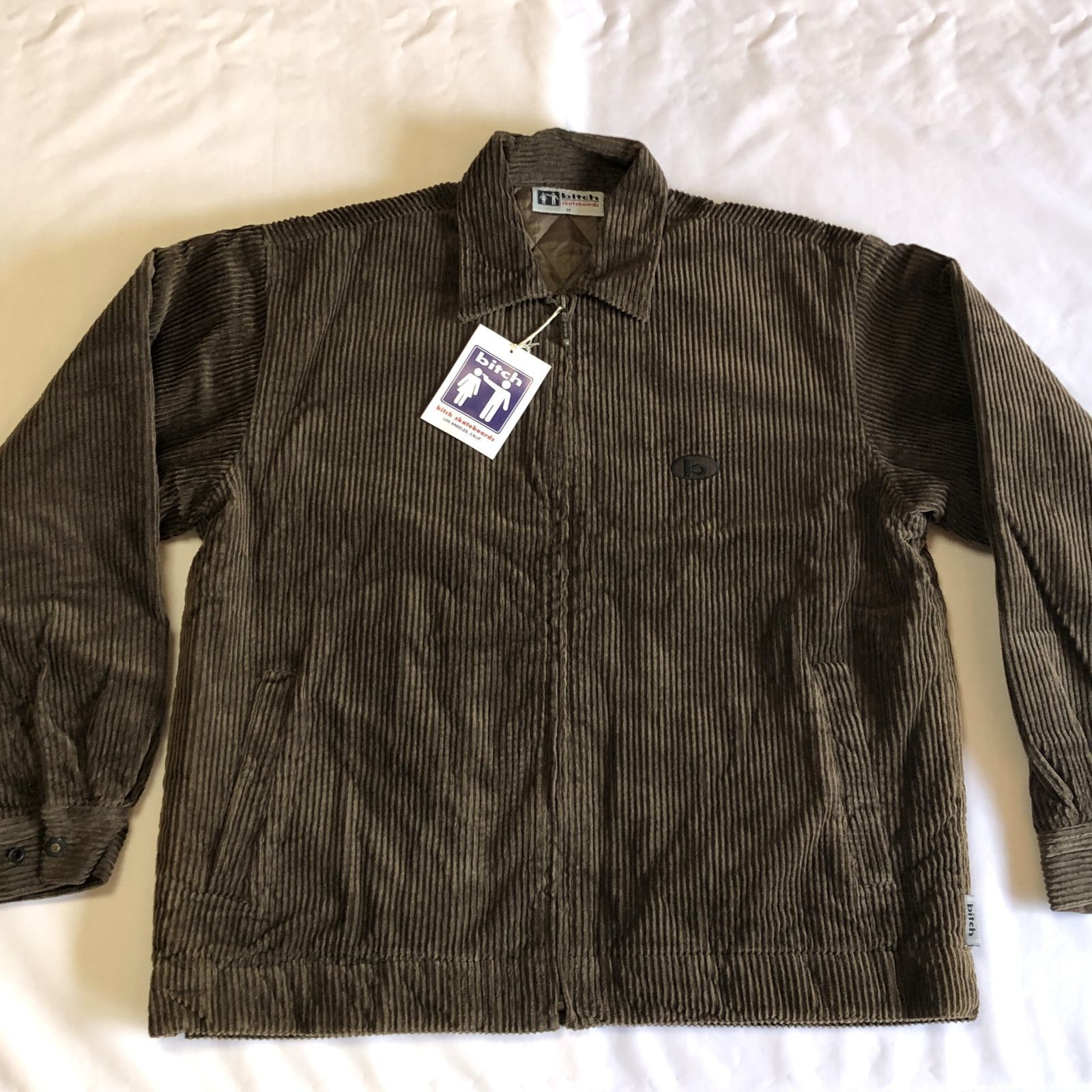 90s bitch skateboards ビッsk8 オールド　古着 90s BITCH SKATEBOARDS ロゴ刺繍 Tシャツ ビッチ袖ロゴ - メルカリ