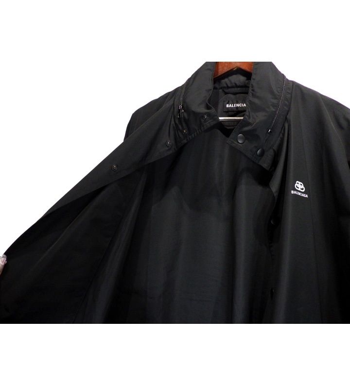 バレンシアガ BALENCIAGA 19AW 【 Raincoat Technical 608796 TYD36