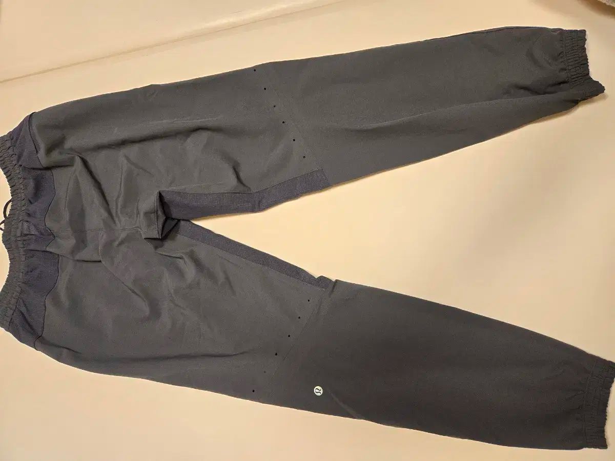 ルルレモン パンツ コレクション m メンズ ボトムス 【ルルレモン公式