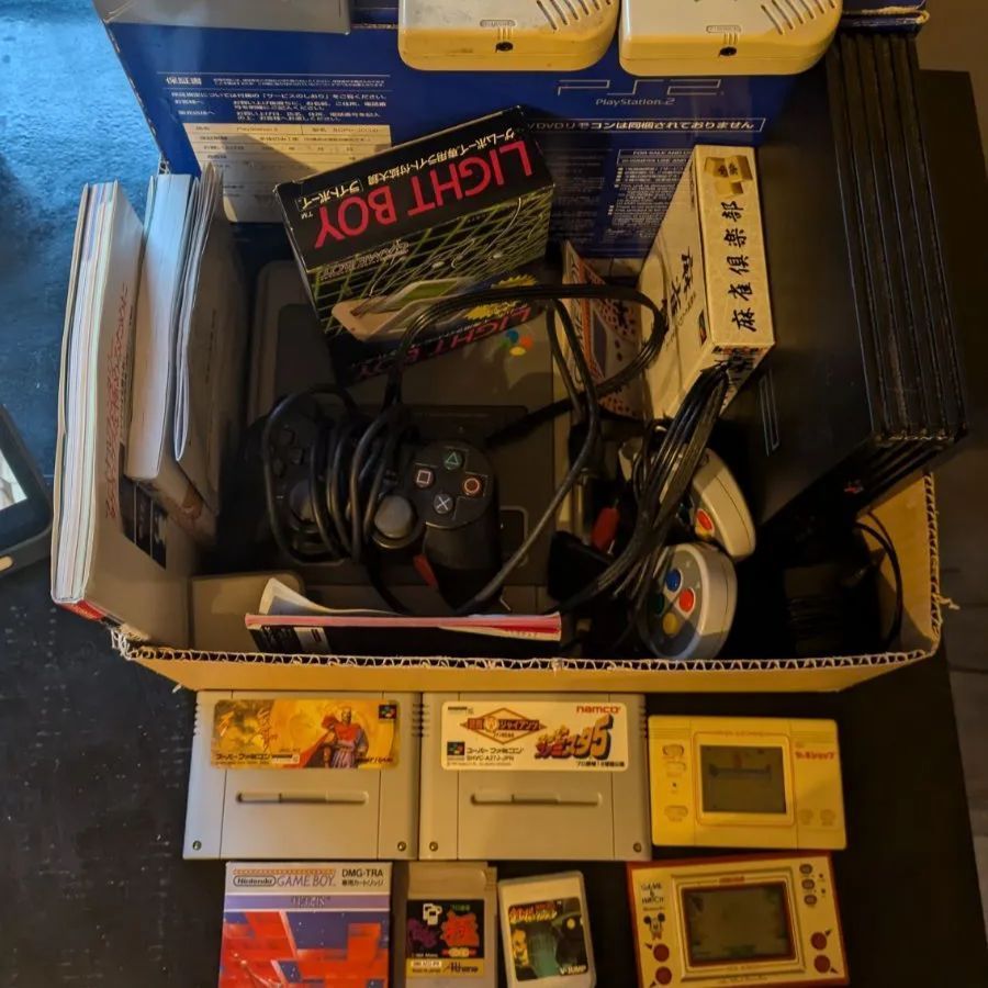 ゲーム ゲームウォッチ ゲームボーイ プレステ カセット ファミコン FF 攻略本 ケーキショップ テトリス ファミスタ 動作未