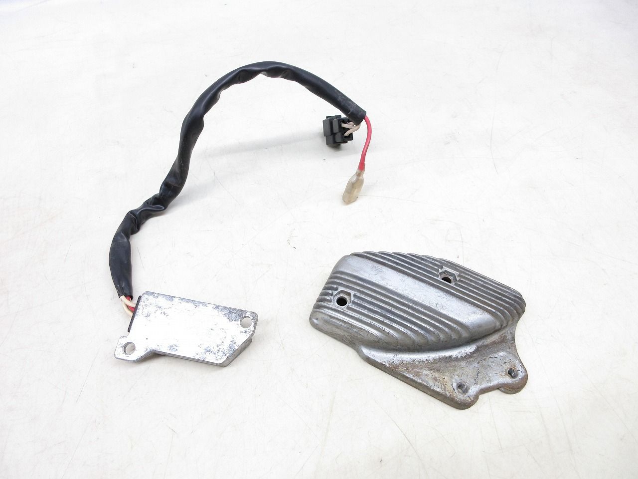 ビラーゴ400 2 レギュレーター カバー バイク部品 41