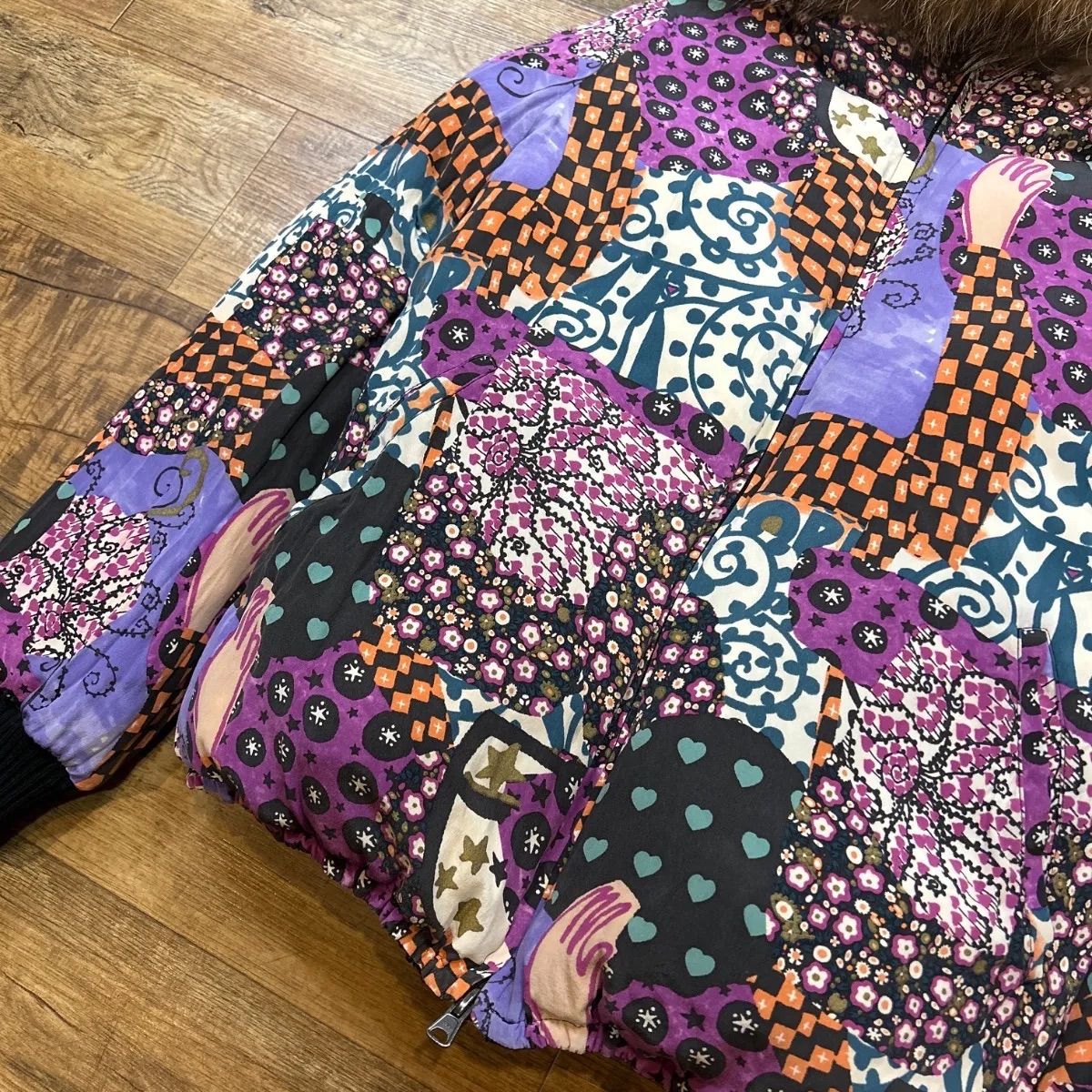 TSUMORI CHISATO ツモリチサト 総柄 リバーシブル ダウンジャケット