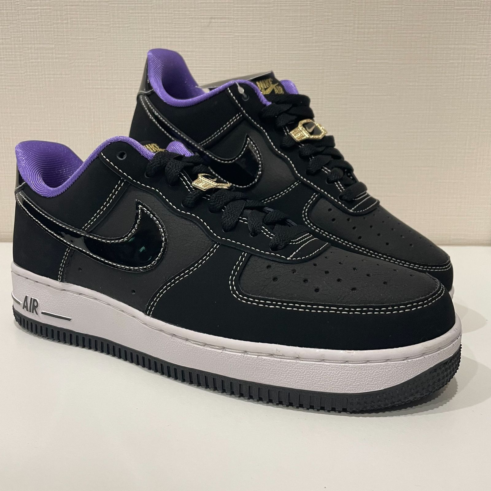 NIKE AIR FORCE 1 ’07 LV8 EMB DR9866 001