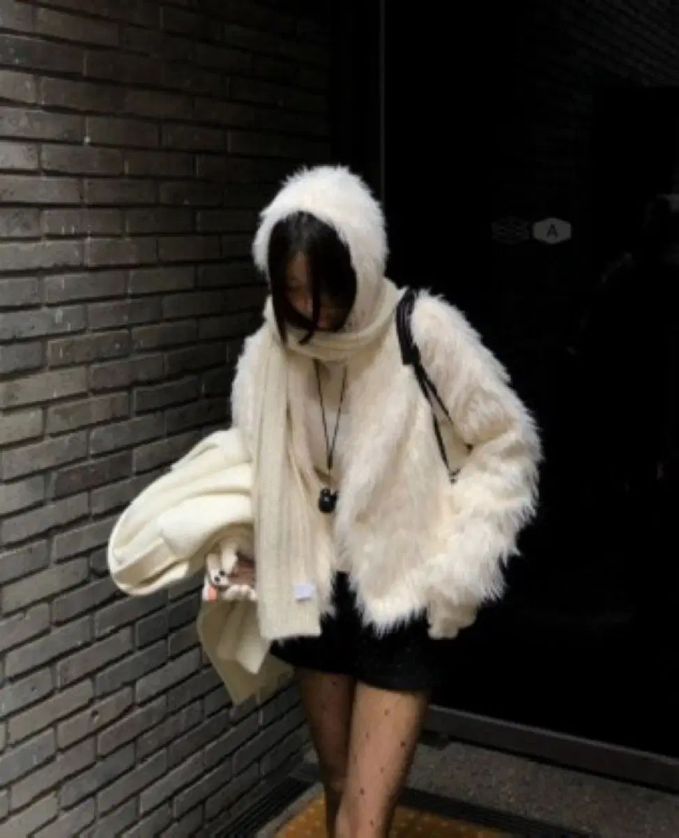 714 center イエティ カーディガン