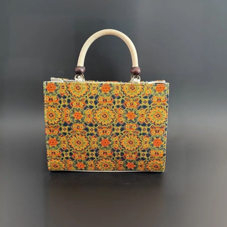 紅型風レトロ生地×ベージュサテン 和装バック ハンドバッグ