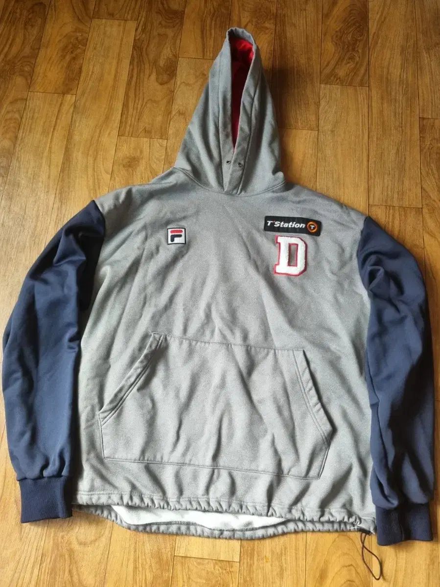 斗山ベアーズ 選手支給用 同一モデル フードTシャツ