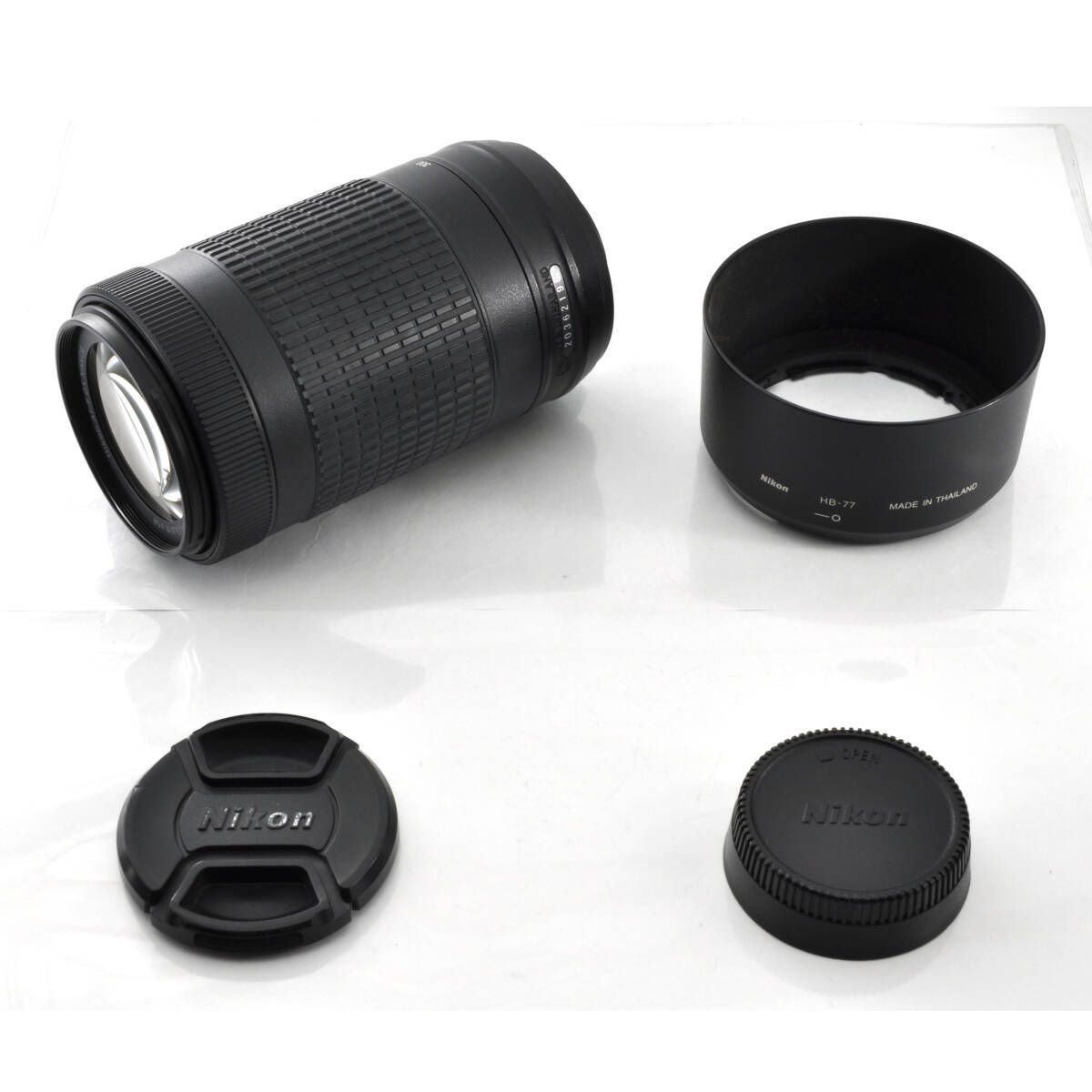 ニコン Nikon AF-P DX NIKKOR 70-300mm F4.5-6.3G ED VR 望遠ズームレンズ フード M820