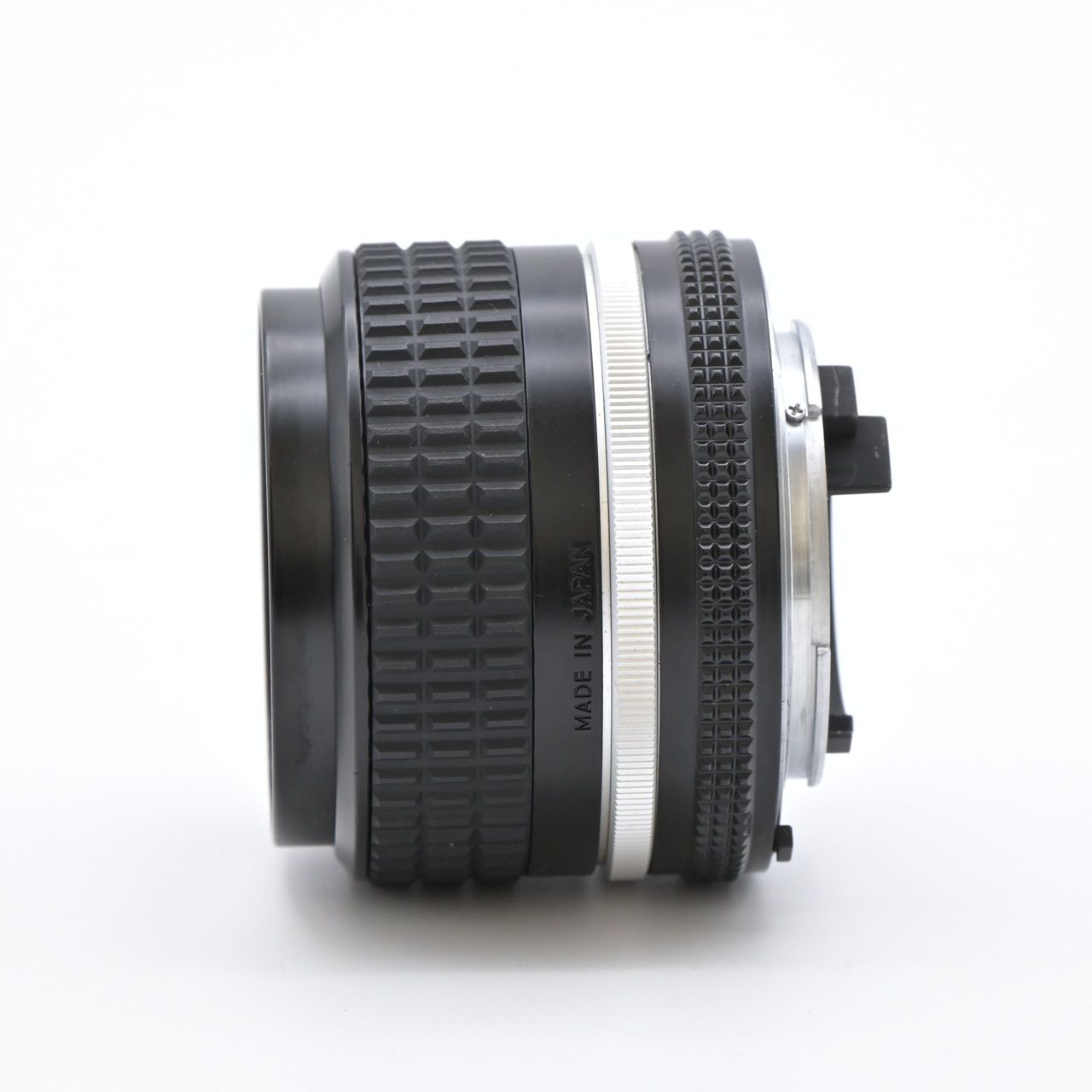 Nikon ニコン Ai-S NIKKOR 24mm F2.8 交換レンズ【中古】 - メルカリ