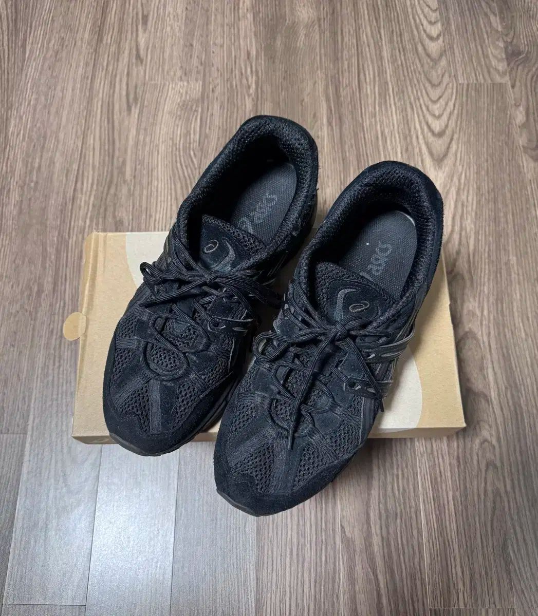 アシックス ゲルソノマ 15-50 ブラック 280