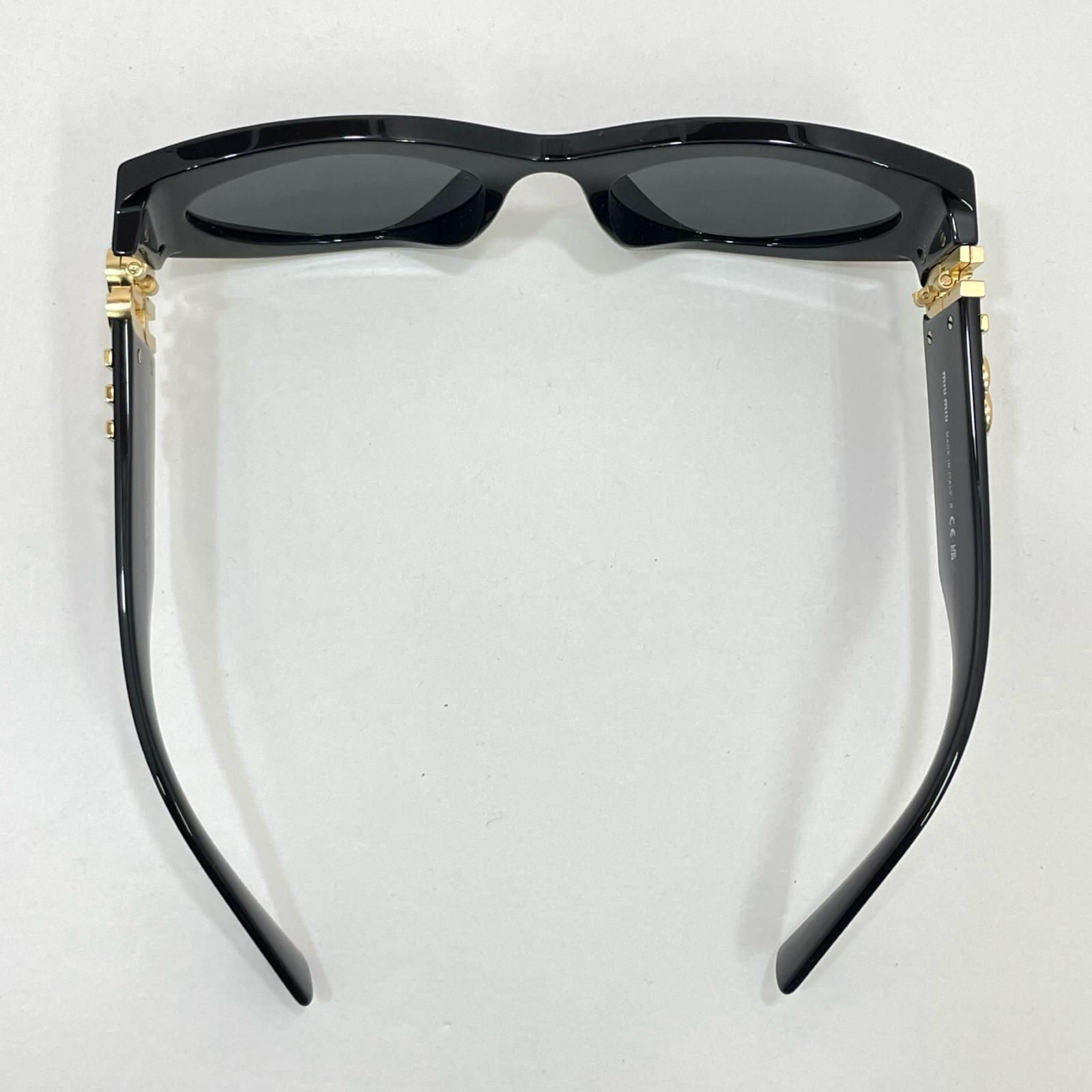  Miu ミュウ グリンプス サングラス SMU 11 W ブラック サングラス 小物