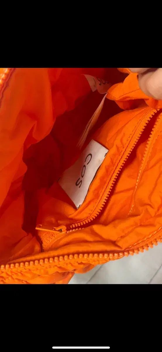 コス オレンジ キルティング ショルダー