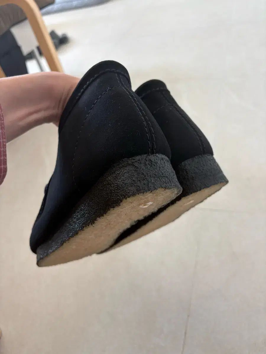 クラークス ワラビー ブラックスウェード uk 7.5