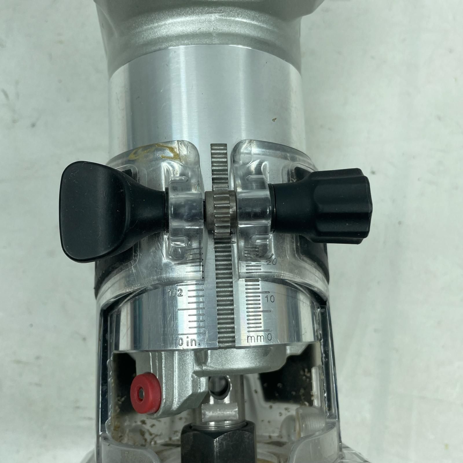  MAKITA マキタ トリマー RT 40 D 14.4 V トリマー ヘッジトリマー 切断工具 切断機