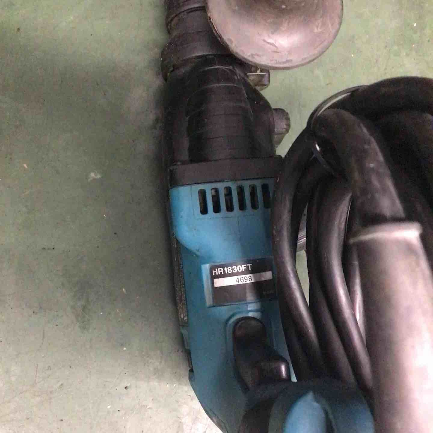 マキタ makita ハンマドリル HR1830FT 戸田店