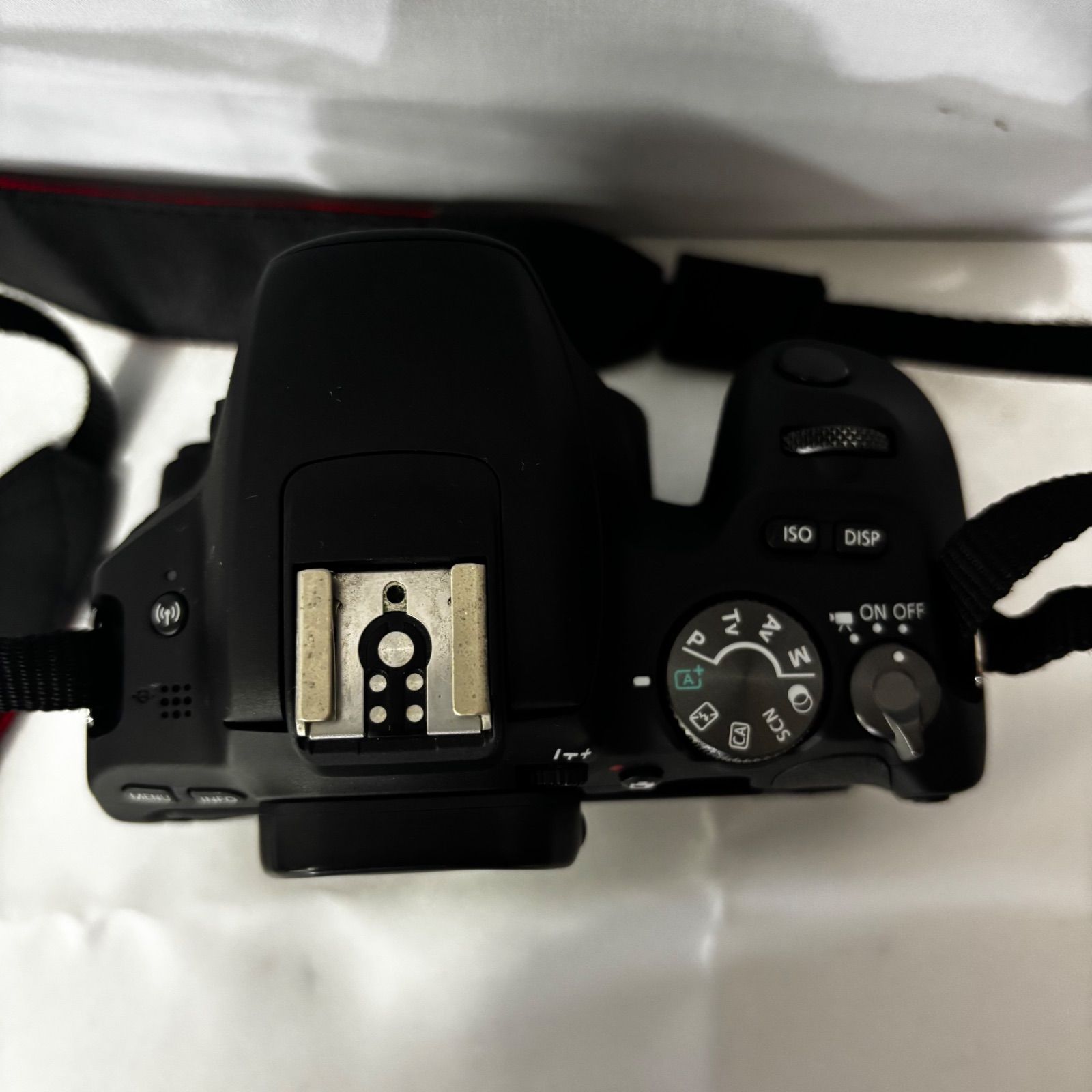 Canon EOS Kiss X9 レンズキット 18-55mm IS STM／美品／Wi-Fi