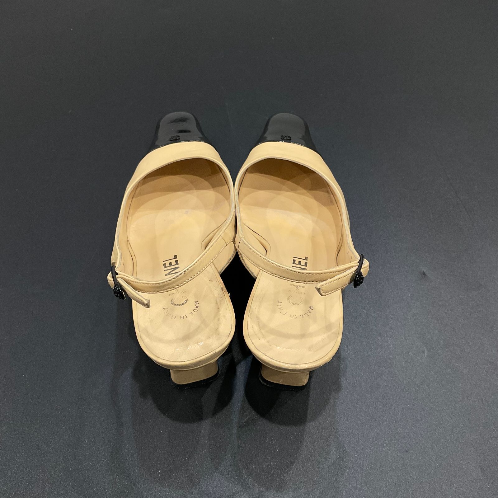 シャネル フラットパンプス