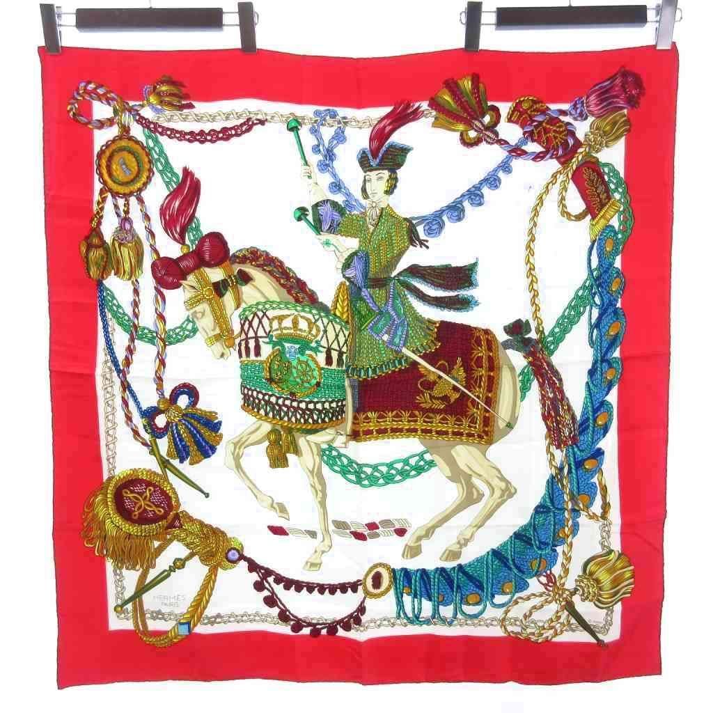 エルメス HERMES Paris ティンパニ奏者 カレ90 スカーフ チーフ 大判 プリント 赤 白 ホワイト レッド 小物 AA