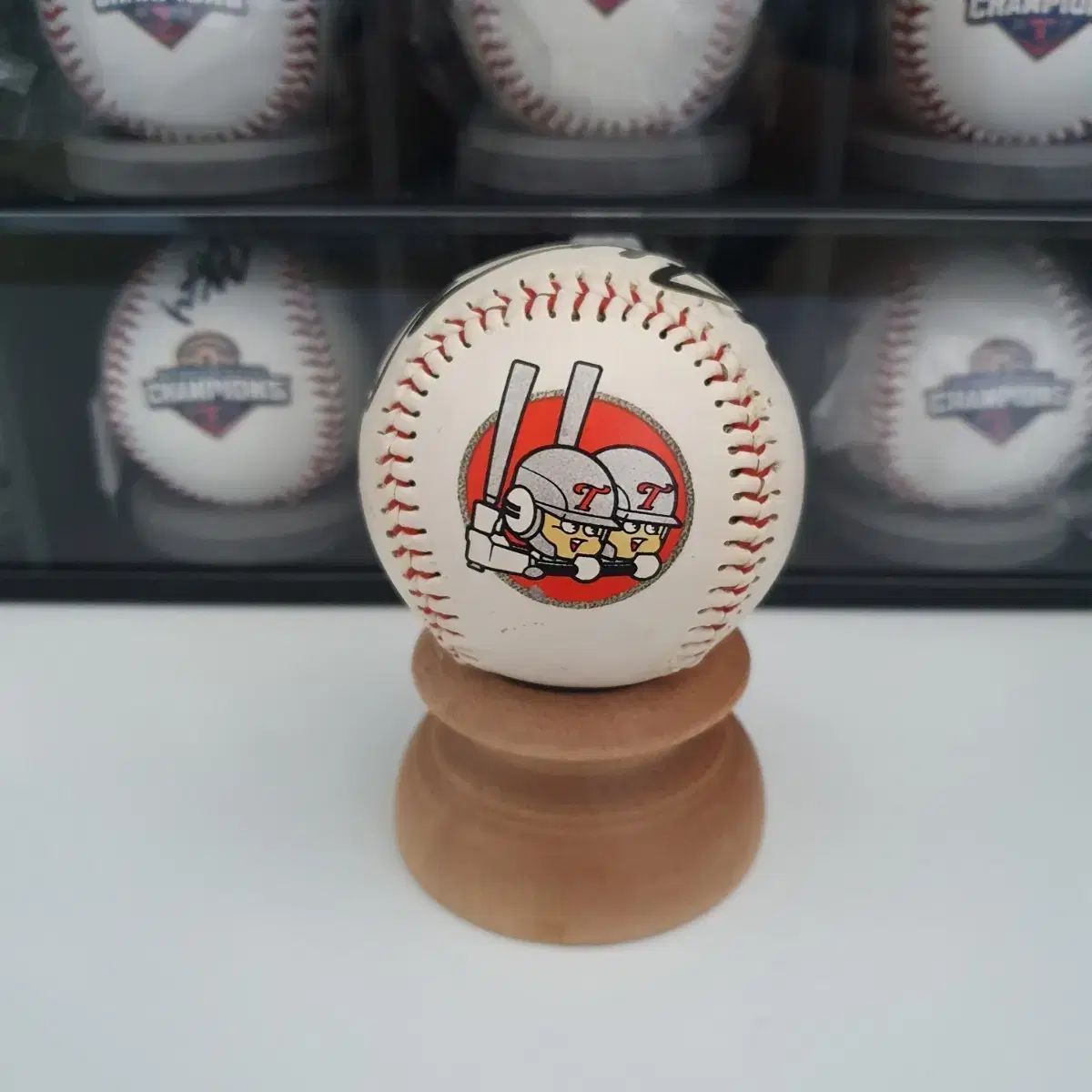 LGツインズ 천보성 サインボール 野球ボール