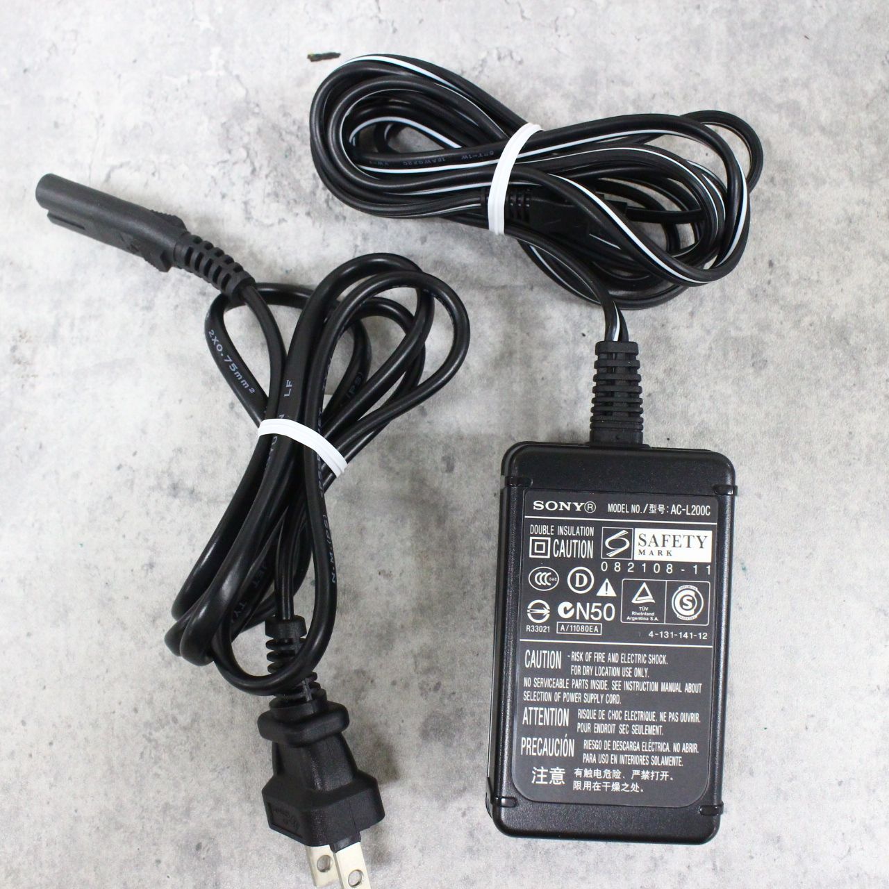 ◇簡易動作確認済 SONY ハンディカム HDR-XR500V 収納バッグ付き 行董】簡易動作確認済 SONY ハンディカム HDR-XR500V 収納バッグ付き