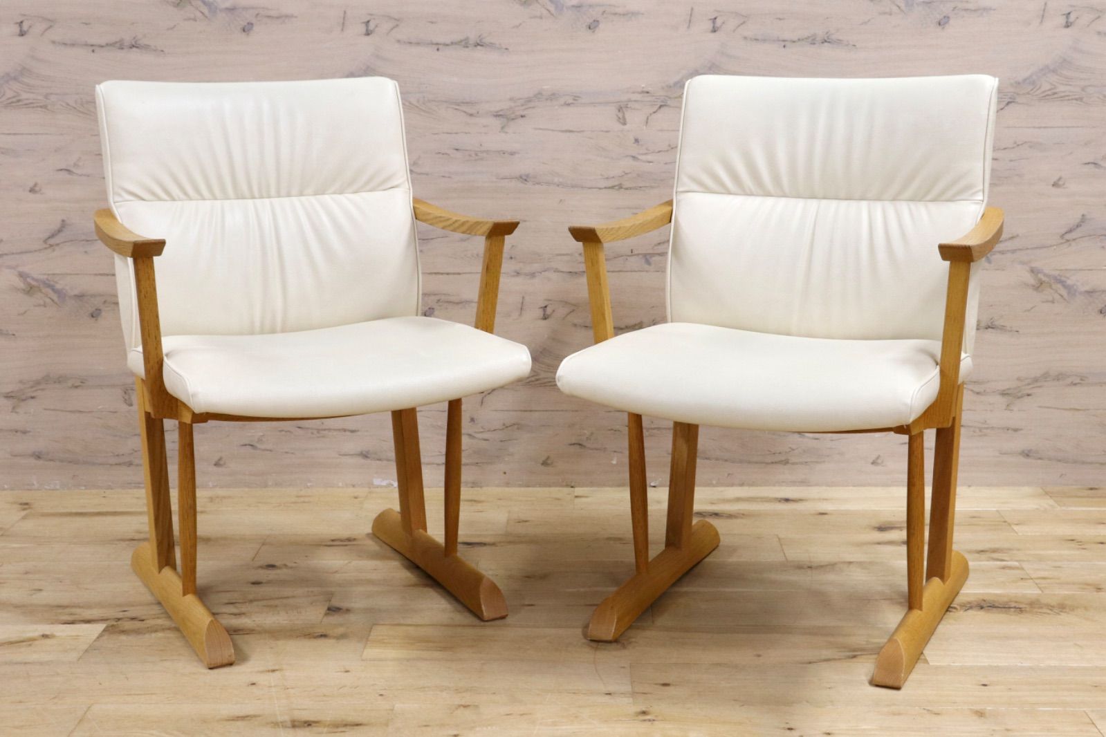 EKC99 飛騨産業 HIDA キツツキ 穂高シリーズ C81 ウィンザーチェア 2脚