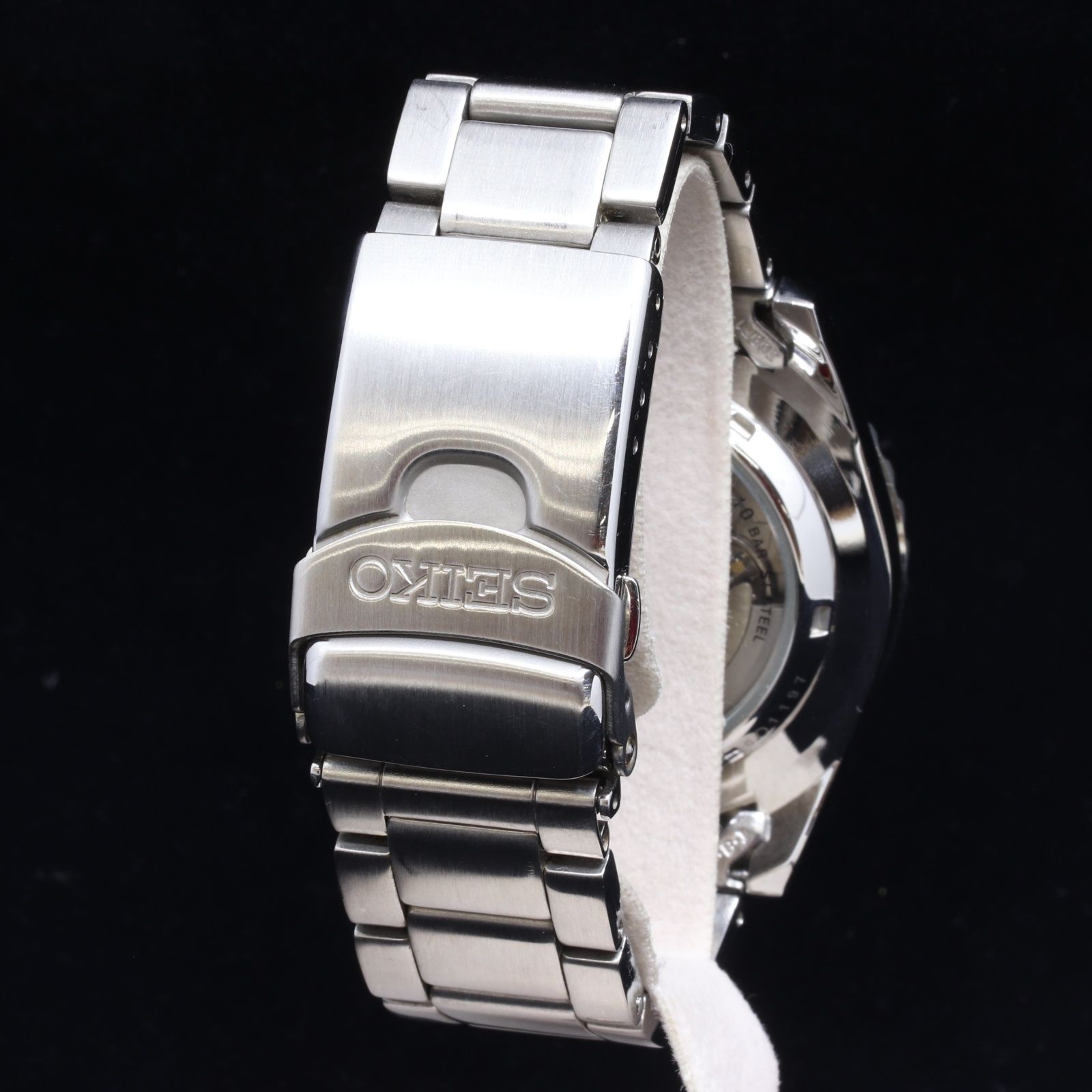 セイコー SEIKO 5 Sports 7S36‑03C0 ウニ ダイバーズ SEIKO 5 Sports 7S36-03C0 23 Jewels Automatic Winding Pepsi Color