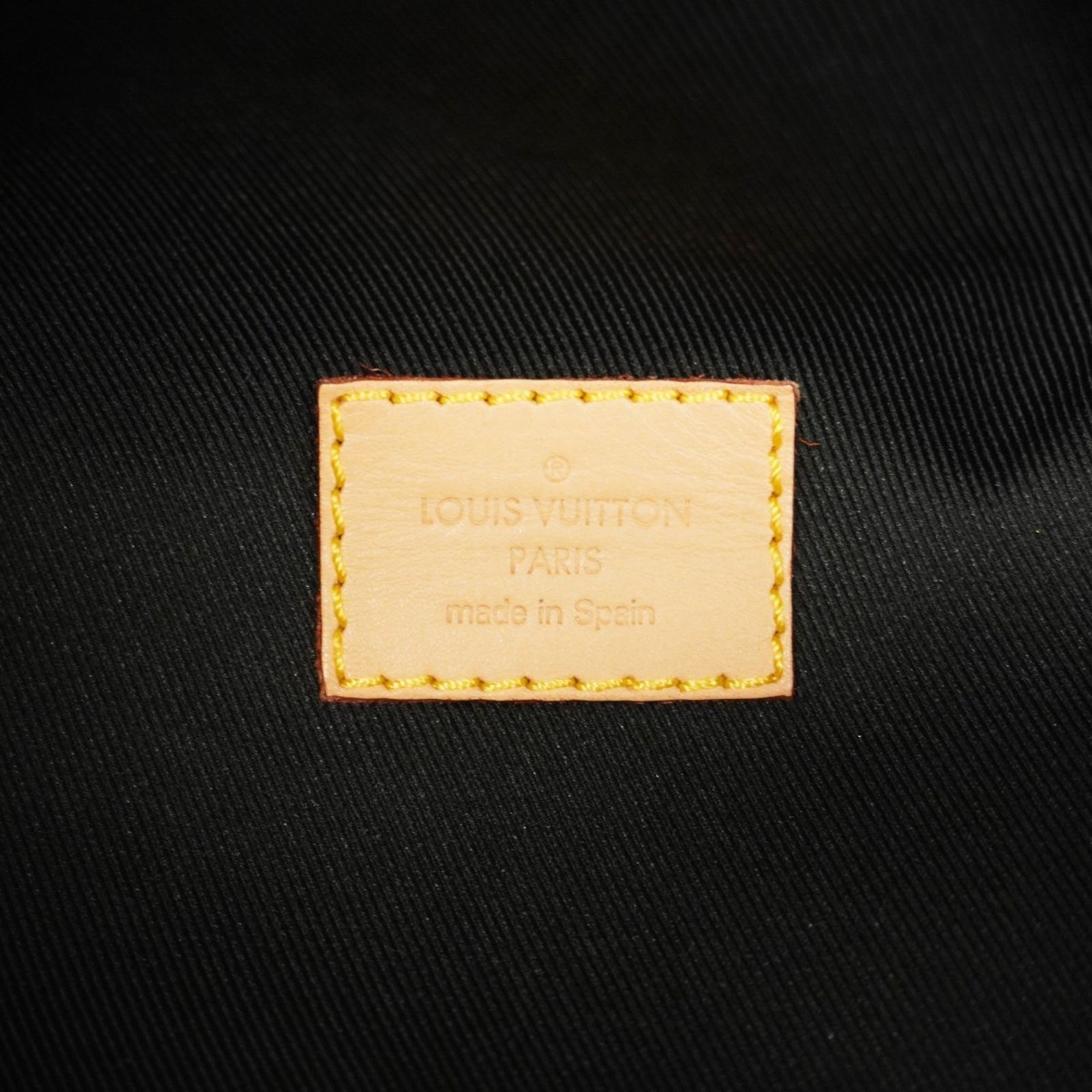 バムバッグ M43644