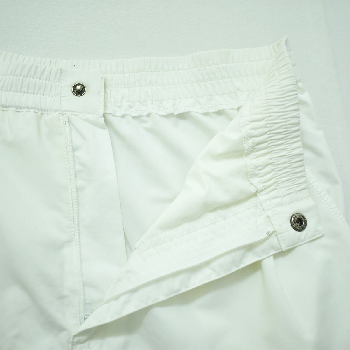 パンツ ショーツ