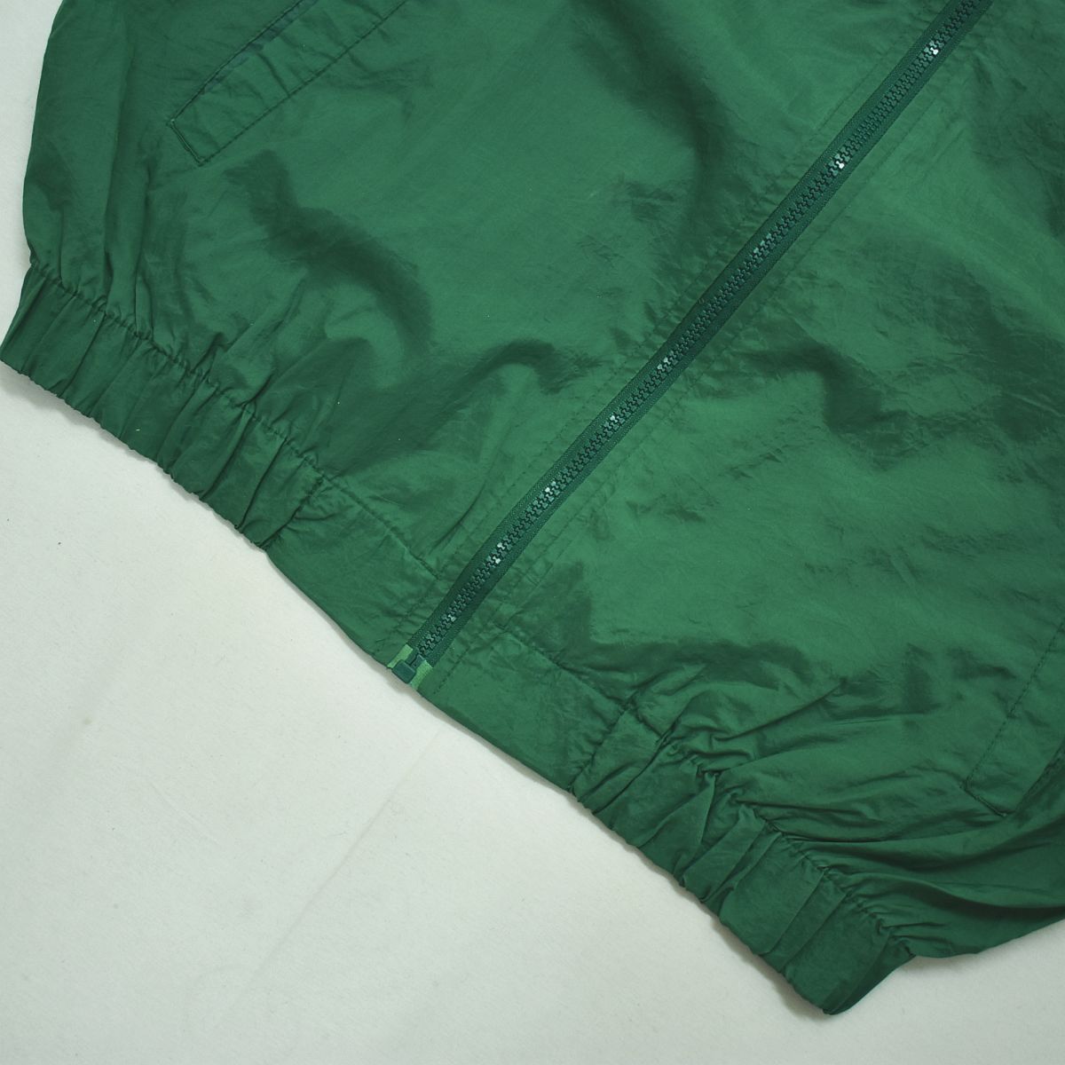 ナイロン ジャケット