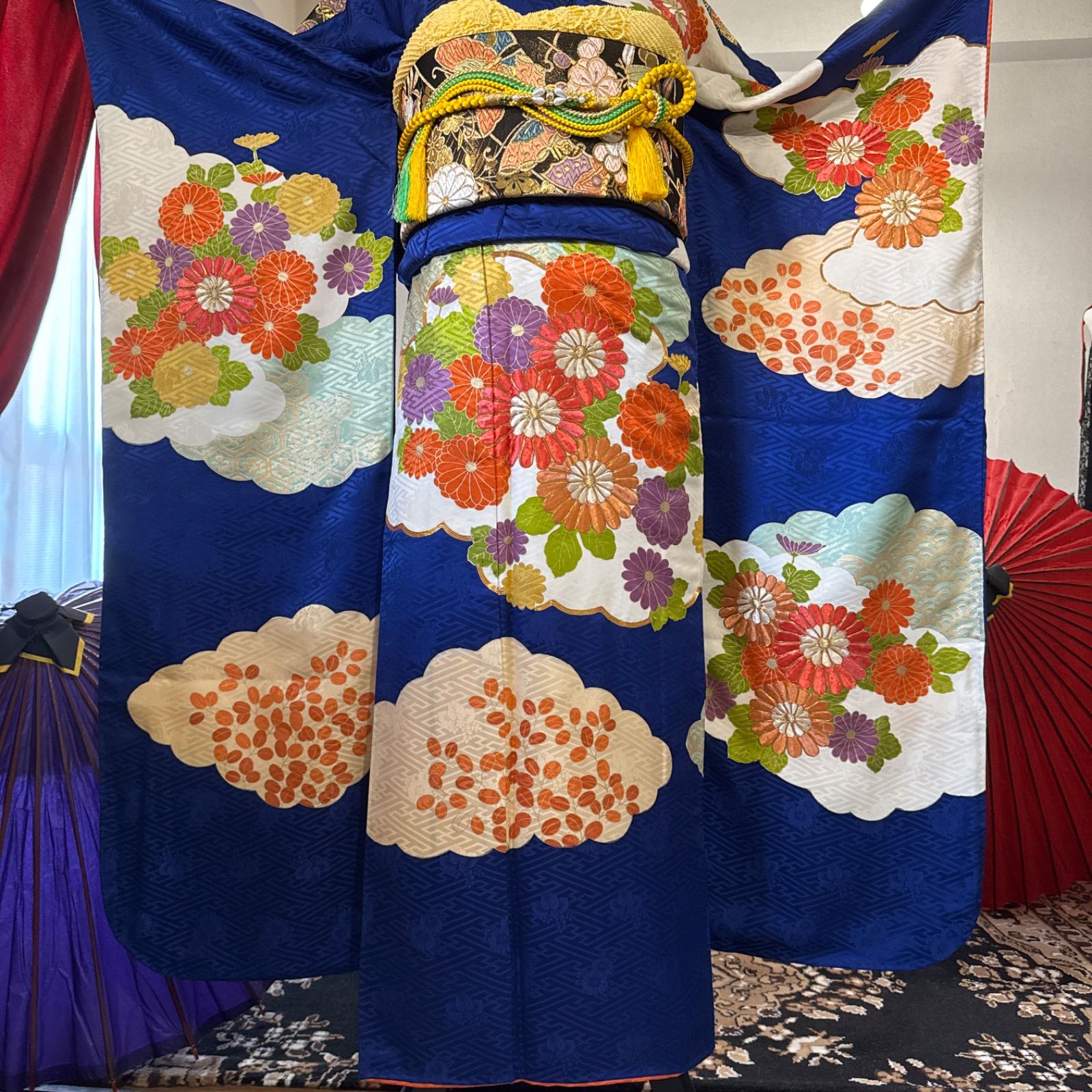 正絹 振袖フルセット(7点)・古典柄・濃紺・金駒刺繍・刺繍・金彩・雲