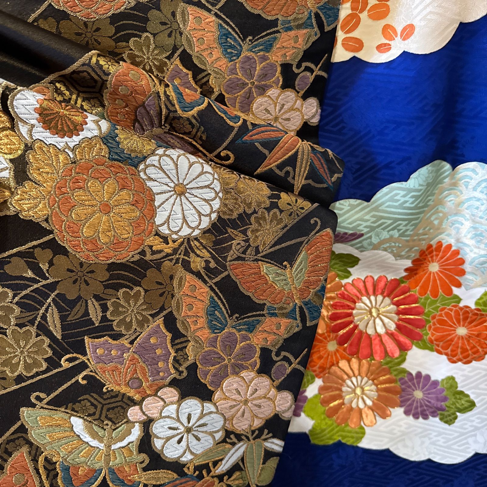 正絹 振袖フルセット(7点)・古典柄・濃紺・金駒刺繍・刺繍・金彩・雲