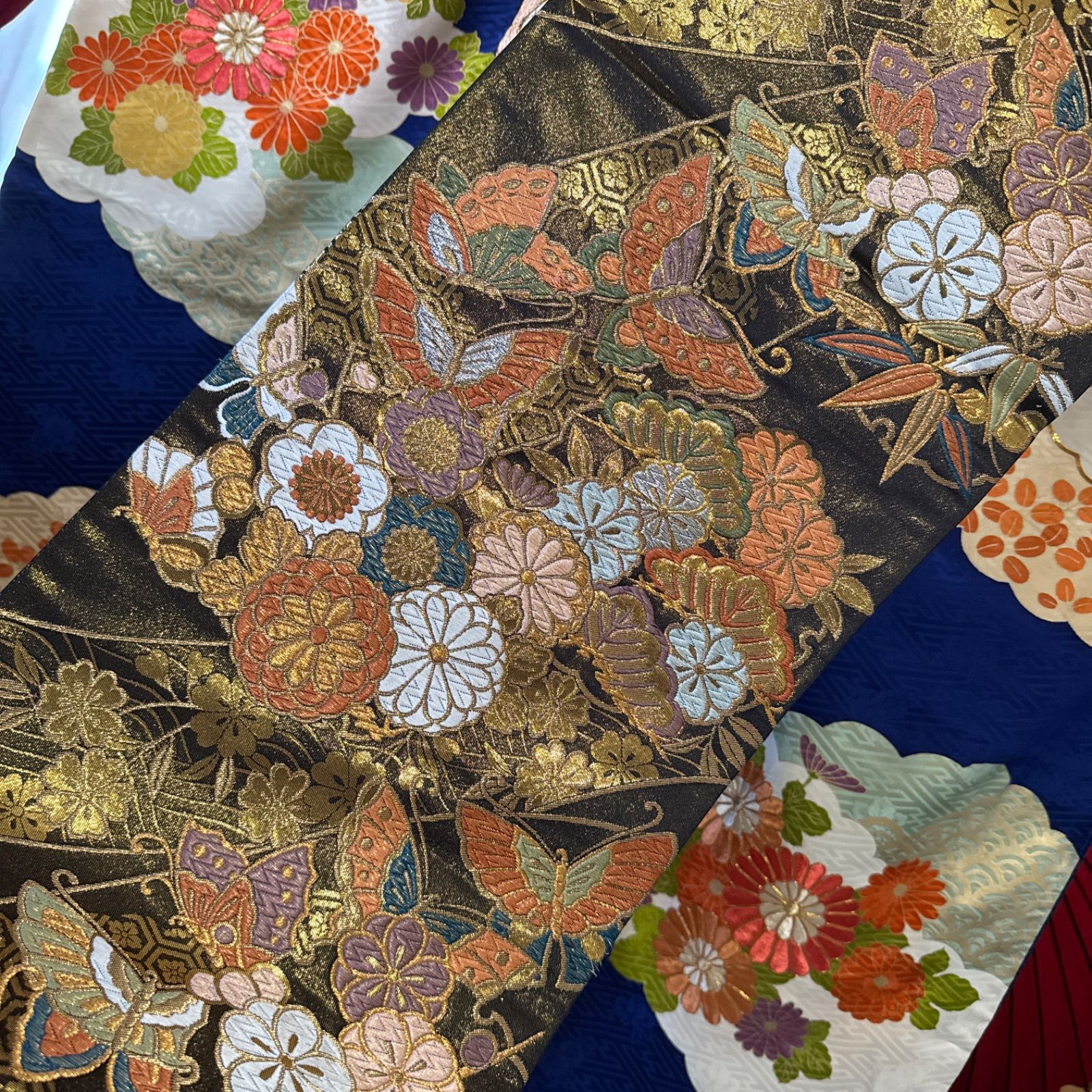 正絹 振袖フルセット(7点)・古典柄・濃紺・金駒刺繍・刺繍・金彩・雲