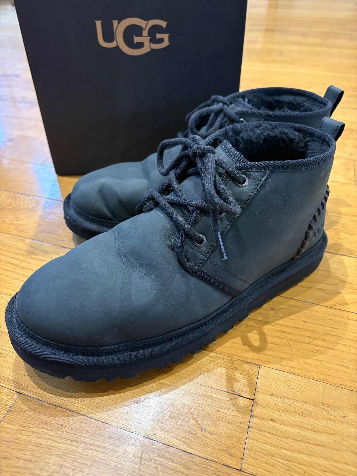 UGG MENS NEUMEL SUEDE CHUKKA BOOTS 27cm