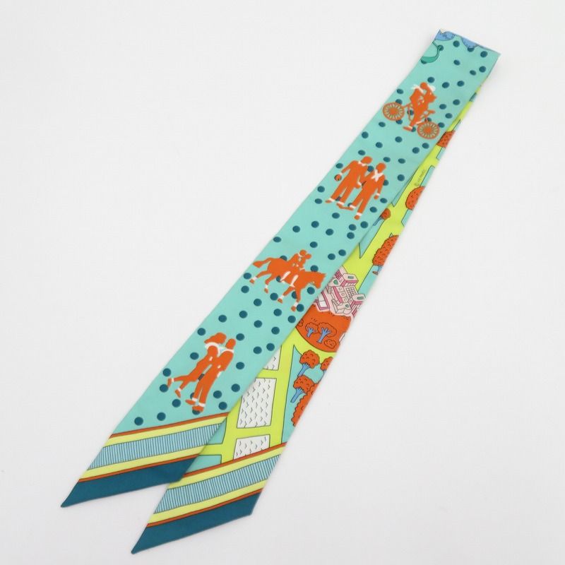 瀬戸大橋店 HERMES エルメス ハンカチ ツイリー 新パリの恋人たち 063329S グリーン 135