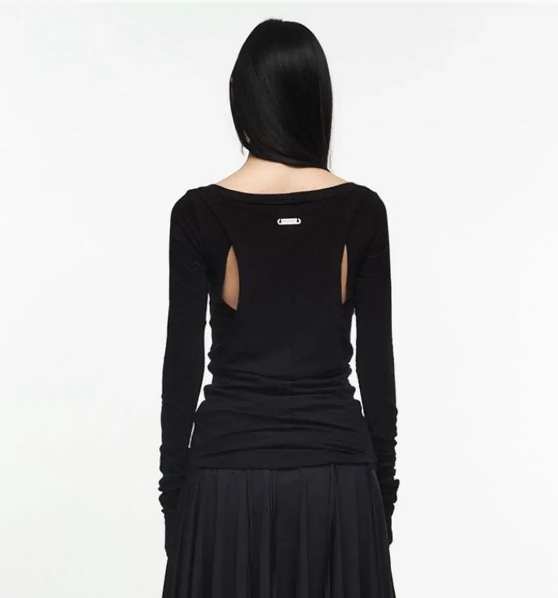 NACHE ナチェ BACK HOLE LONG SLEEVE black