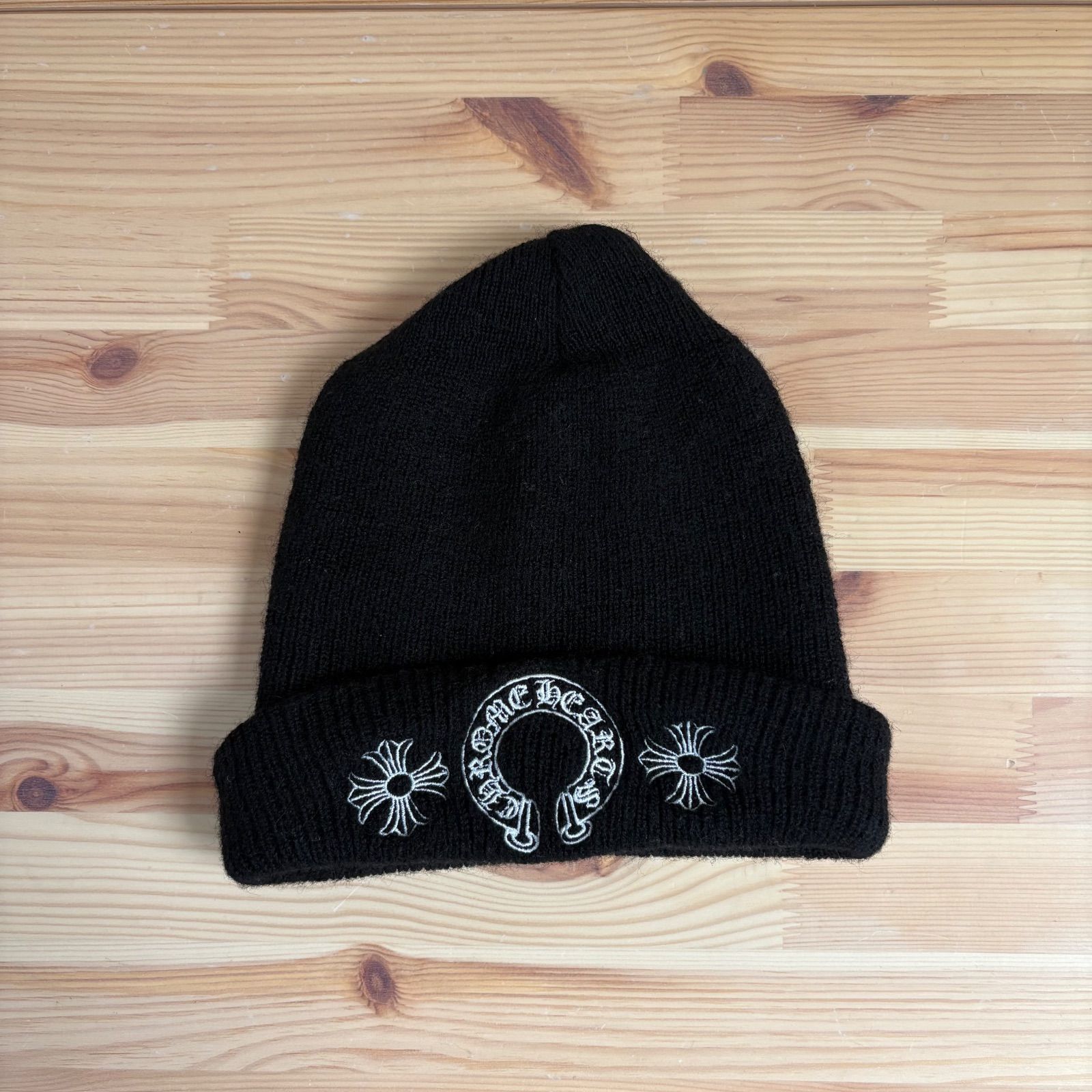 CHROME HEARTS クロムハーツ ホースシュー ビーニー ニット帽 プラス クロス刺繍