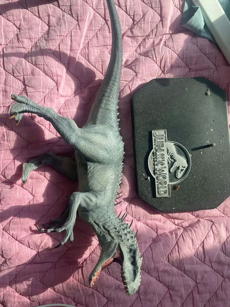 万Long堂 インドミヌス レックス ボックスx