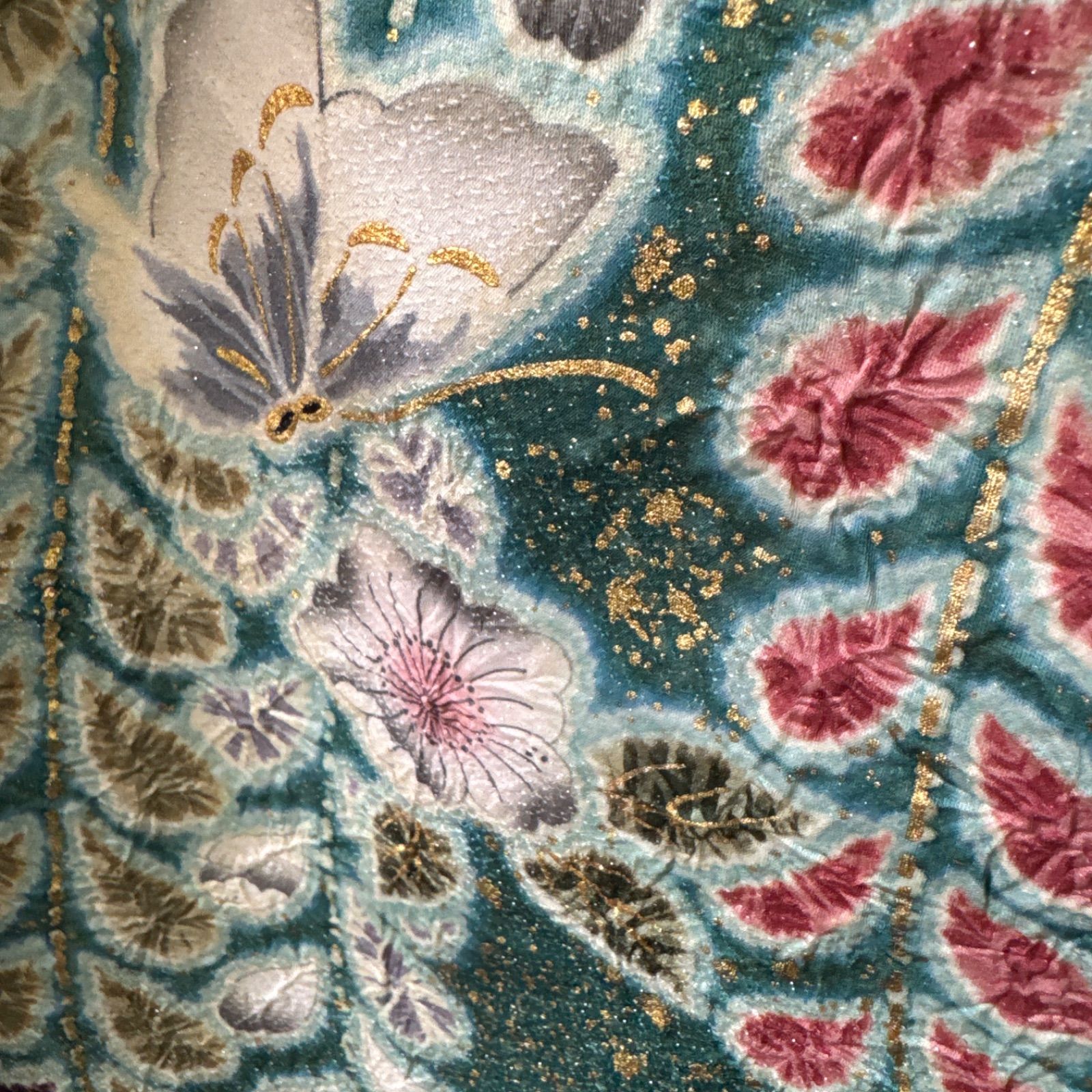 平和屋着物○豪華振袖 駒刺繍 孔雀羽花文 黒地 金彩 銀通し地 正絹