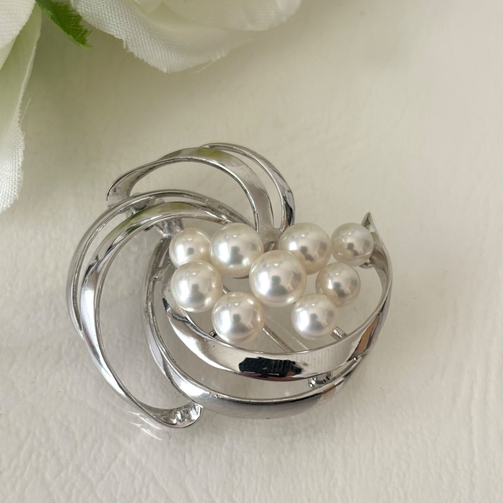 220【タサキ】シルバー パール ブローチ - メルカリ