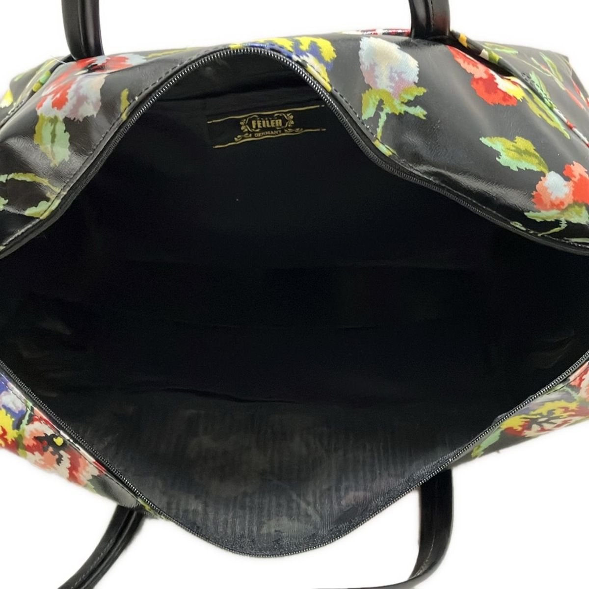 ボストンバッグ -