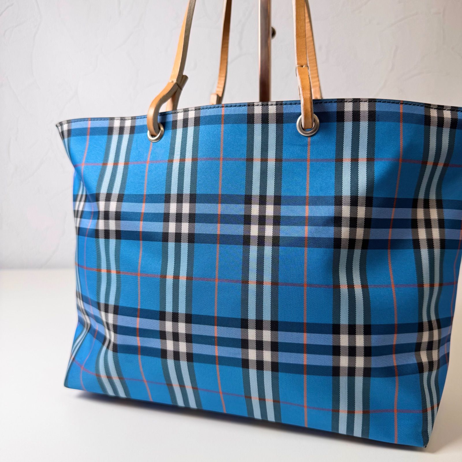 ✨希少✨BURBERRY LONDON ハンドバッグ ノバチェック 楽天市場】【バッグ】BURBERRY バーバリー ロンドン トートバッグ