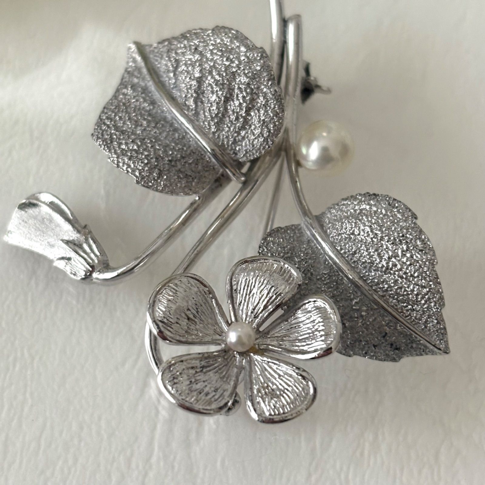 337【ミキモト】シルバー パール ブローチ フラワー - メルカリ